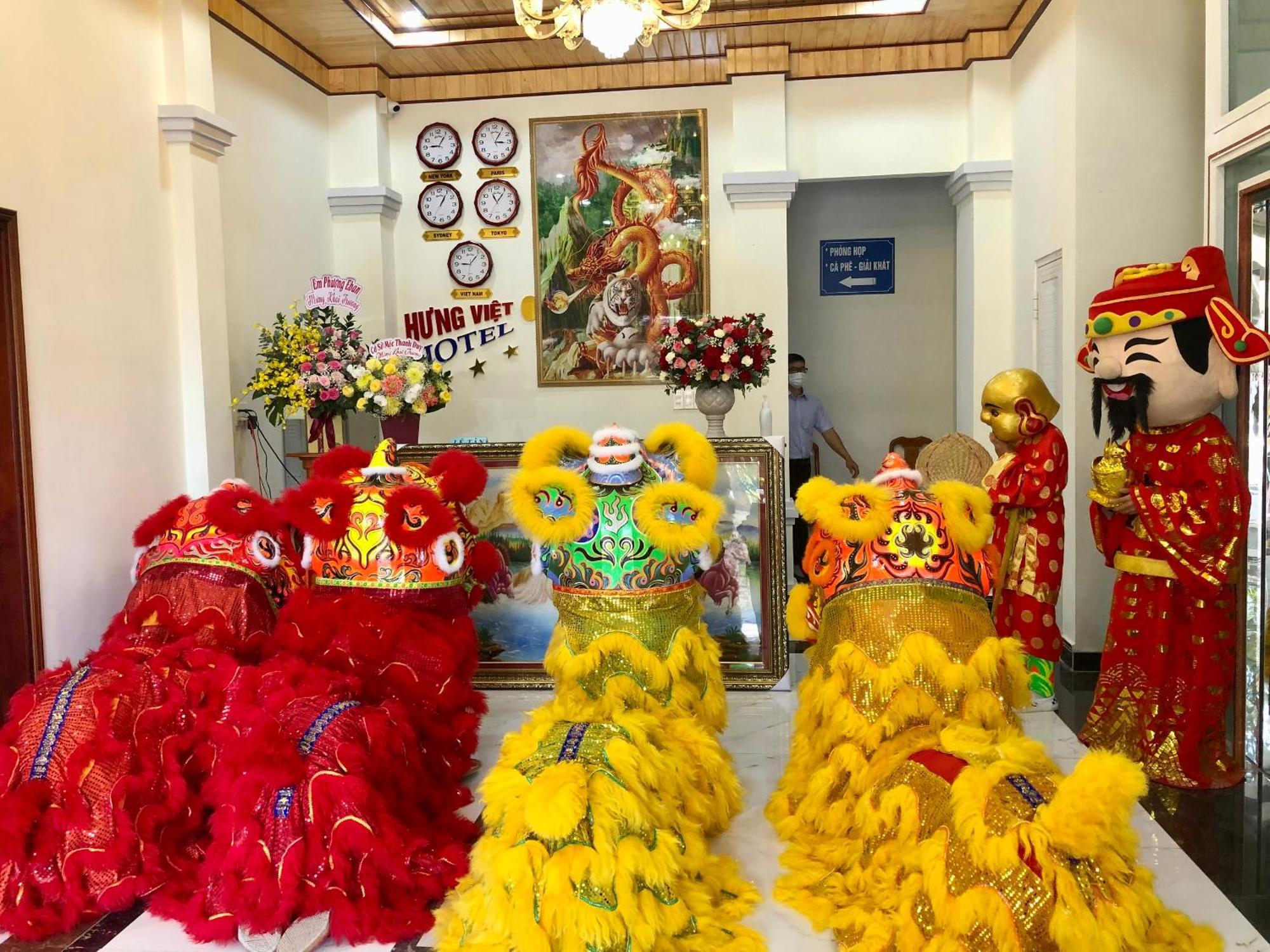Hotel Khach San Hung Viet Kon Tum Exterior foto